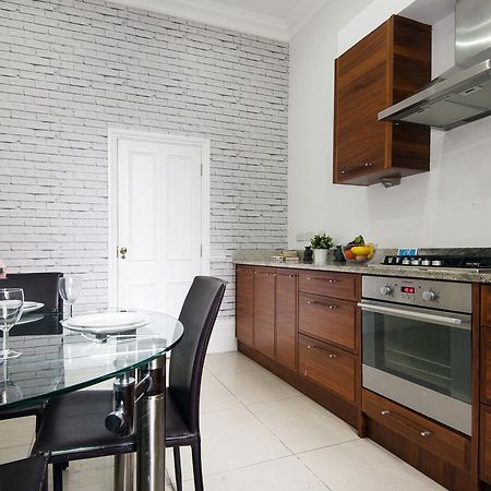 Earls Court Amazing 2 Bed Flat In Central Londonアパートメント エクステリア 写真